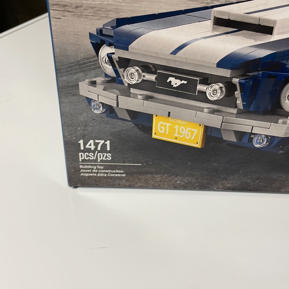 Lego creator Ford Mustang 10265 - Picture 4 of 11